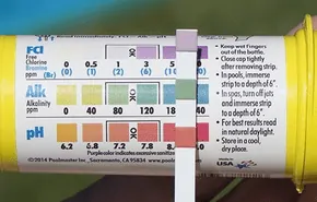 inflatable_hot_tub_chemicals_testing_the_ph_of_your_water